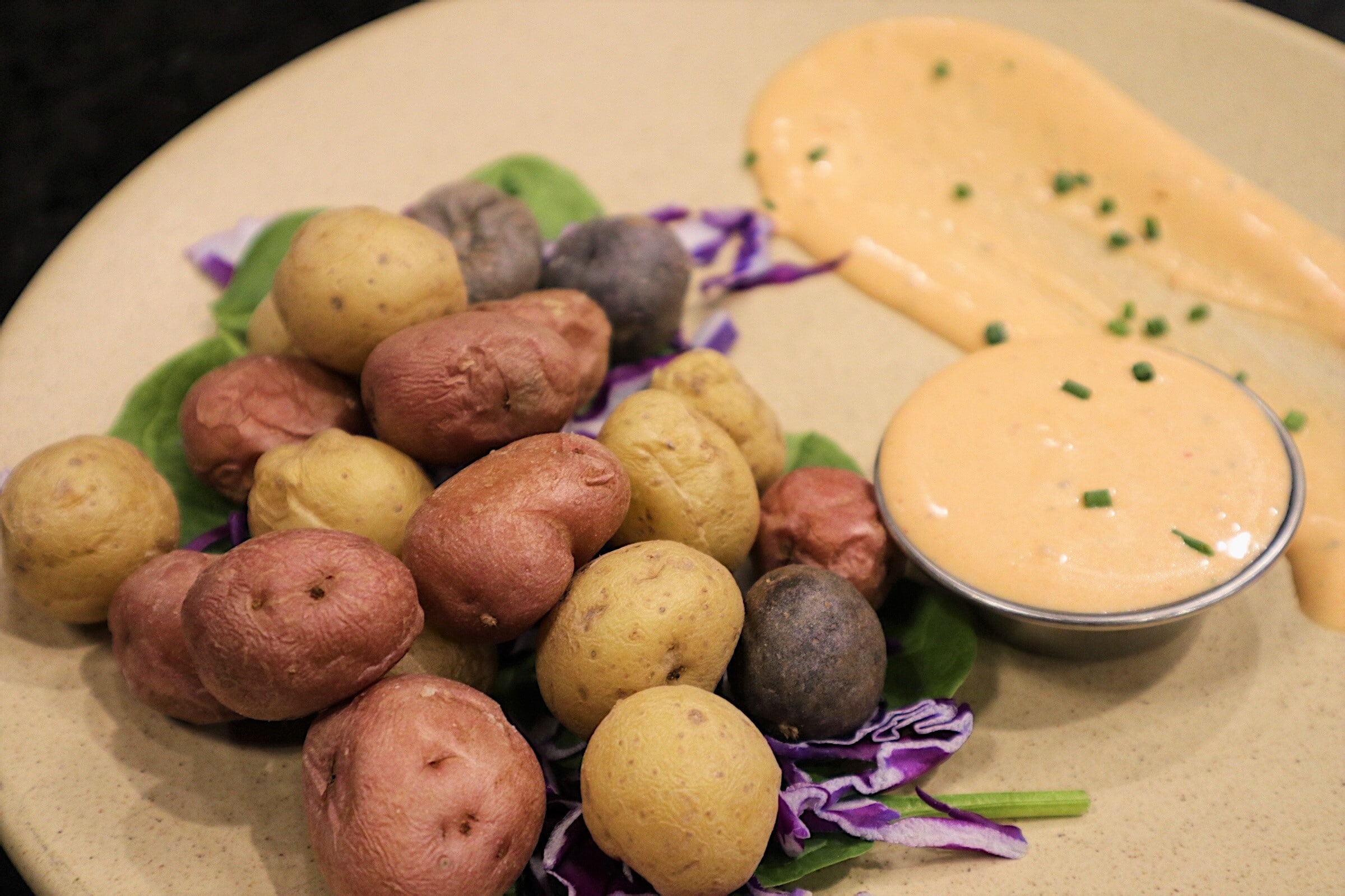 Mini Potatoes Dippers Cilantro Yogurt Sauce Potato Recipes